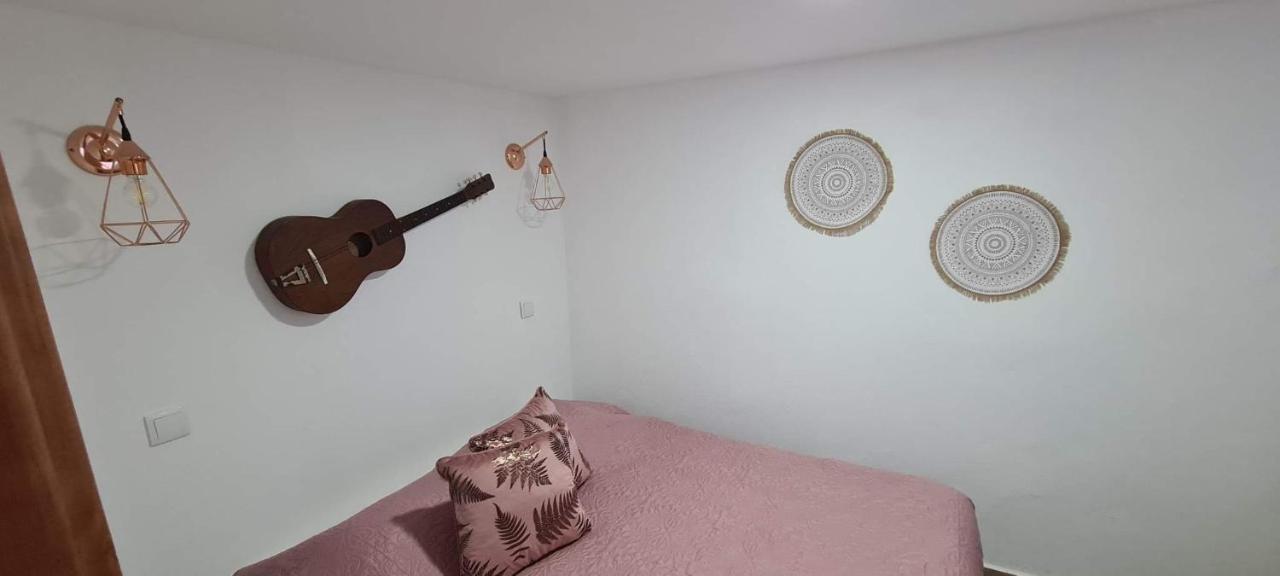 Apartamento Casa Da Andorinha Pardieiros Exterior foto